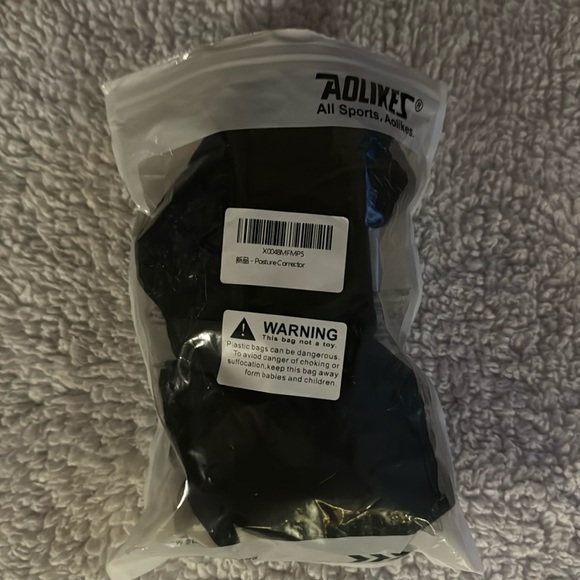 Like new Aolikes posture corrector - Picture 1 of 1
